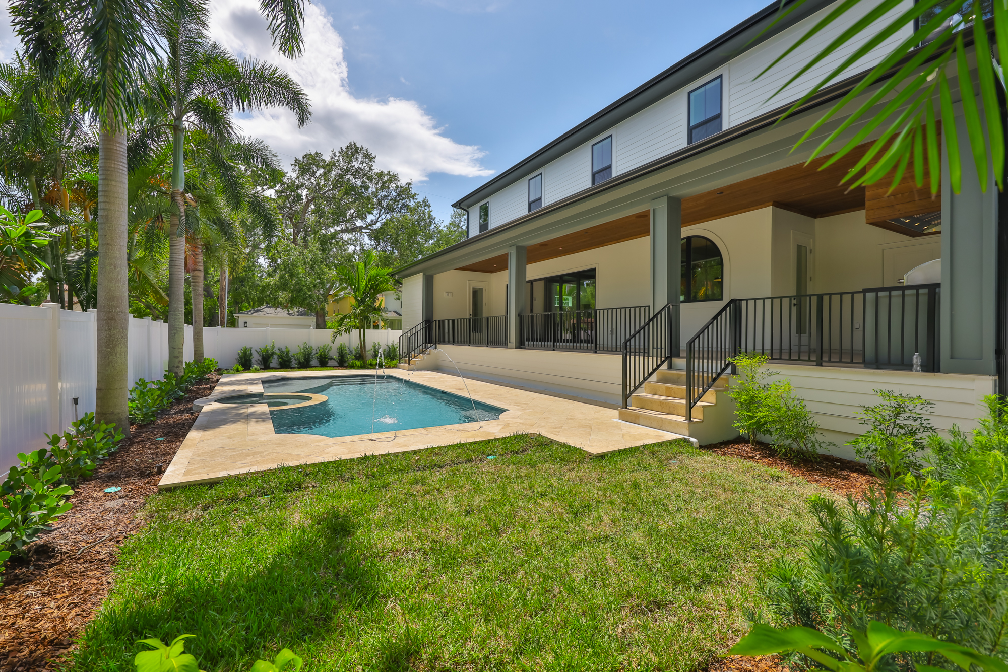 Tampa, Florida, 33629, United States, 5 Bedrooms Bedrooms, ,6 BathroomsBathrooms,Residential,For Sale,1974483