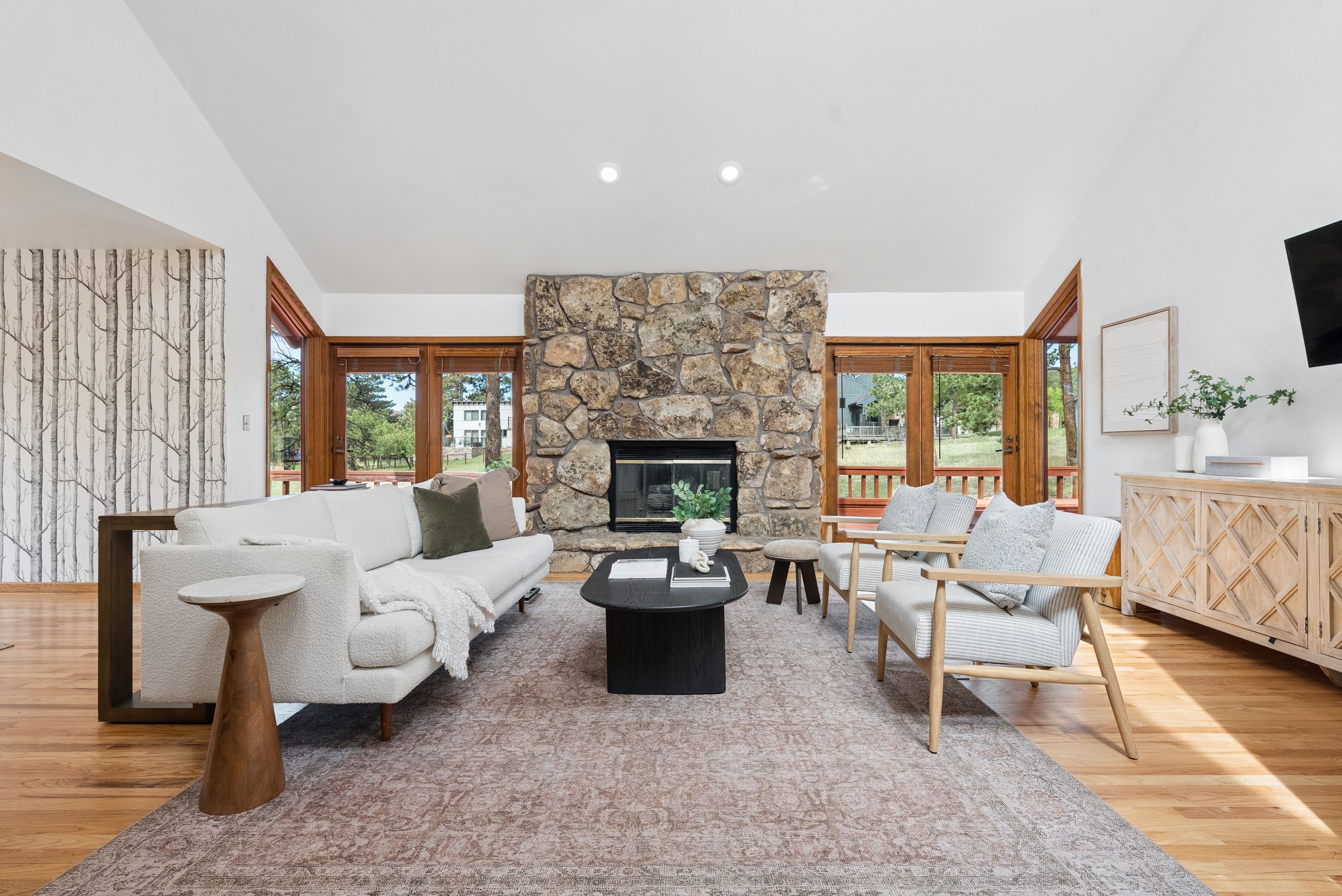  Beautiful Genesee Home With Over 4,500 Finished Sq Ft with Walk Out Basement - 物件實景