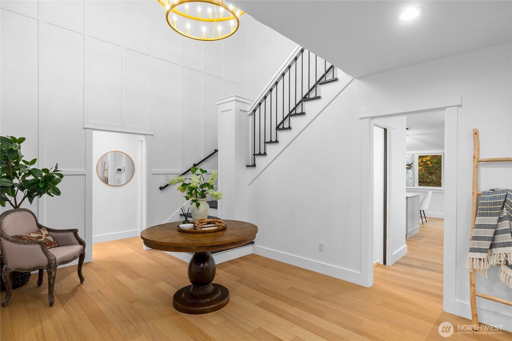 Seattle, Washington, 98109, United States, 3 Bedrooms Bedrooms, ,1 BathroomBathrooms,Residential,For Sale,1999766