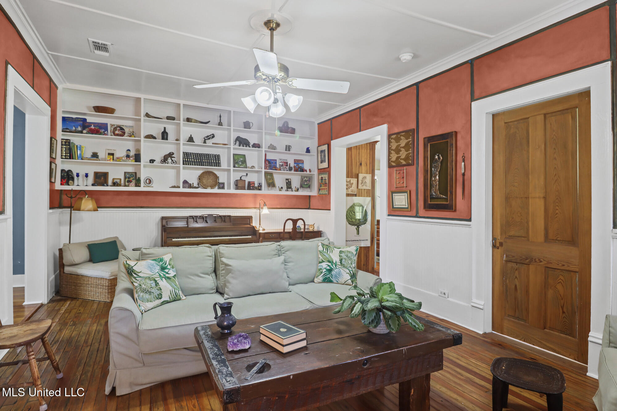 Waveland, Mississippi, 39576, United States, 3 Bedrooms Bedrooms, ,2 BathroomsBathrooms,Residential,For Sale,1991411