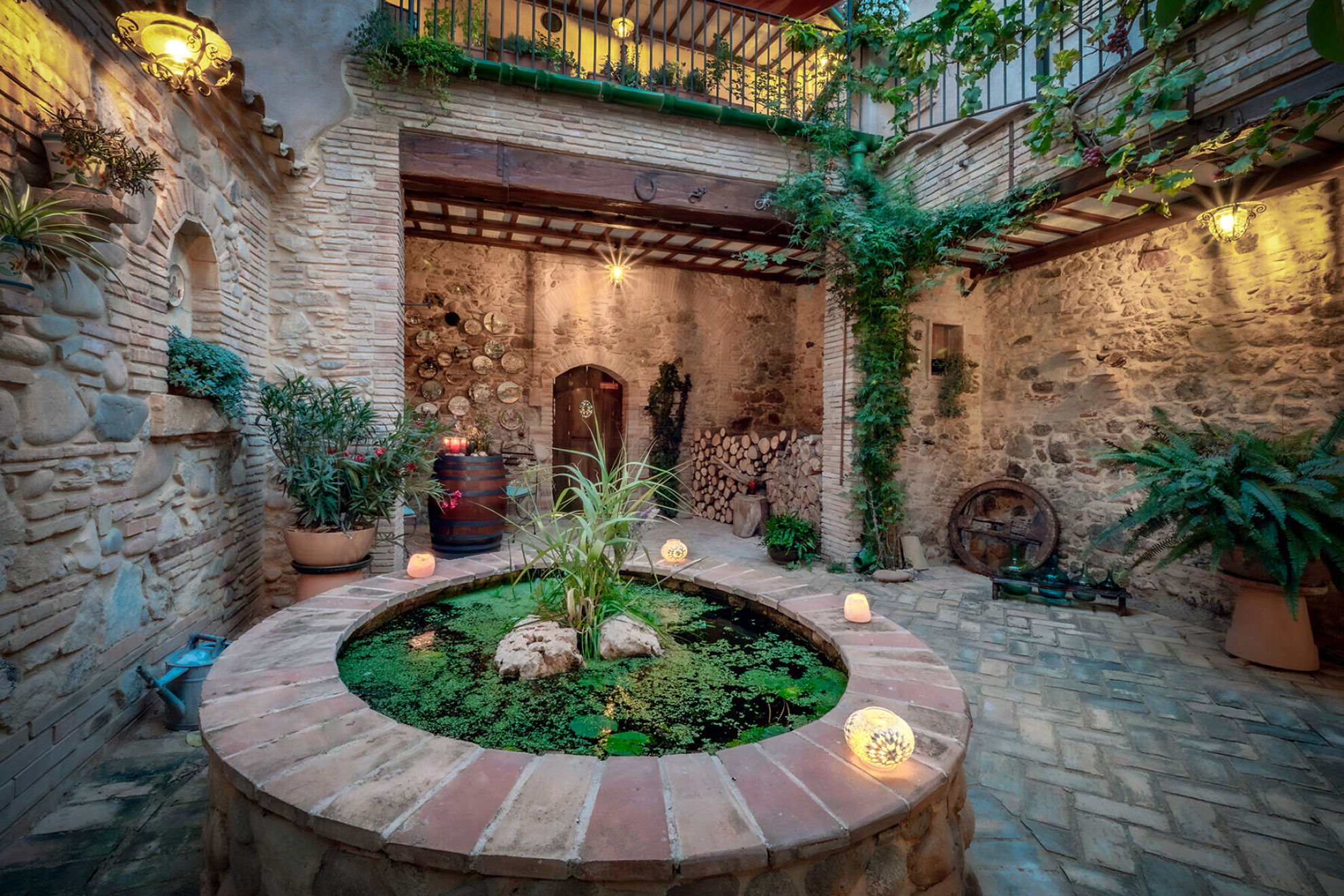  Historic 1887 townhouse with courtyard and a high quality restoration. - 物件實景