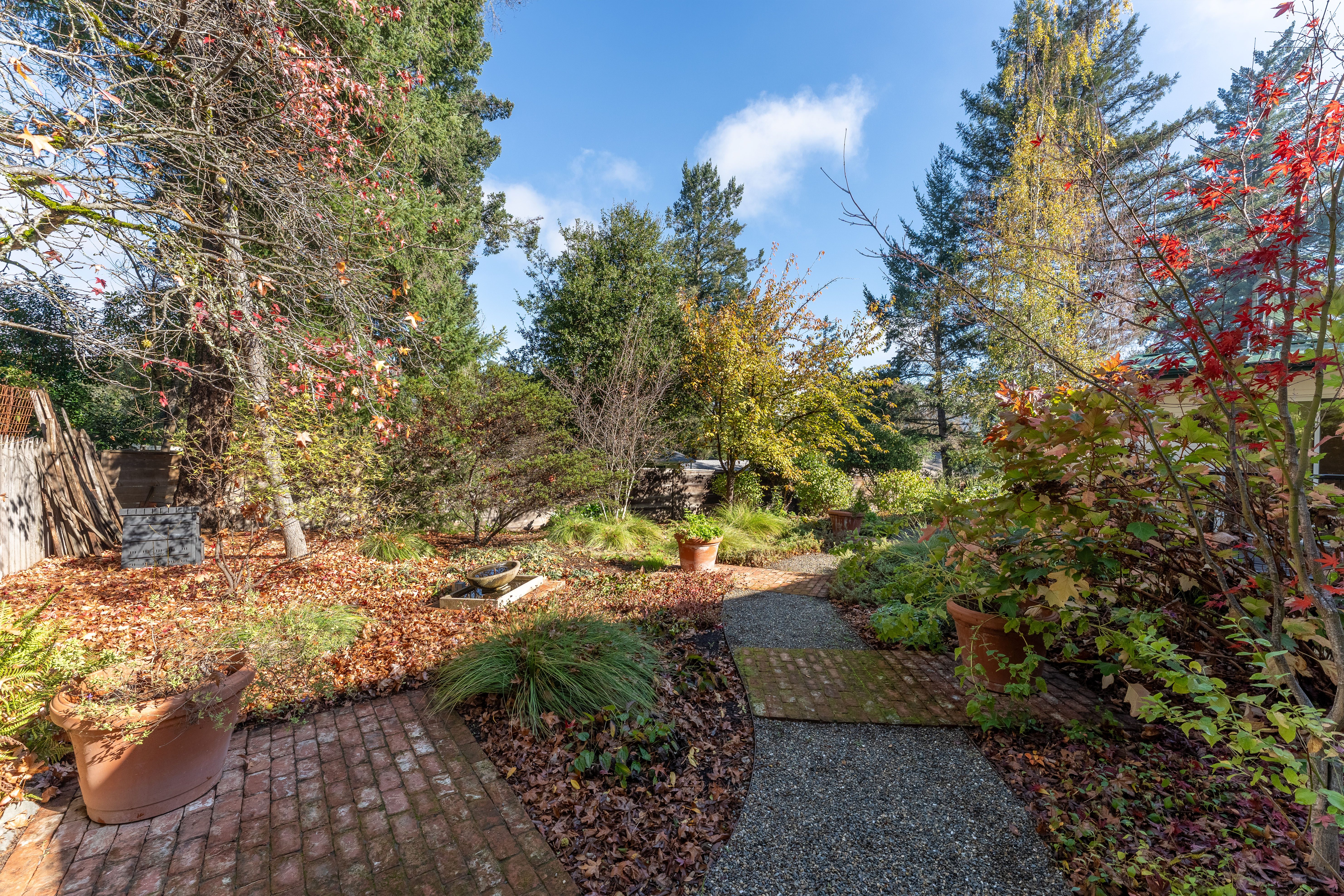 Ukiah, California, 95482, United States, 3 Bedrooms Bedrooms, ,2 BathroomsBathrooms,Residential,For Sale,1997142