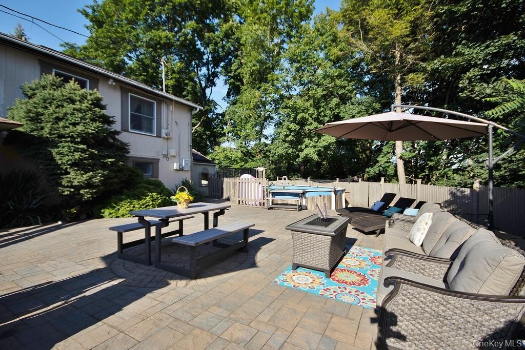Peekskill, New York, 10566, United States, 4 Bedrooms Bedrooms, ,2 BathroomsBathrooms,Residential,For Sale,1875822