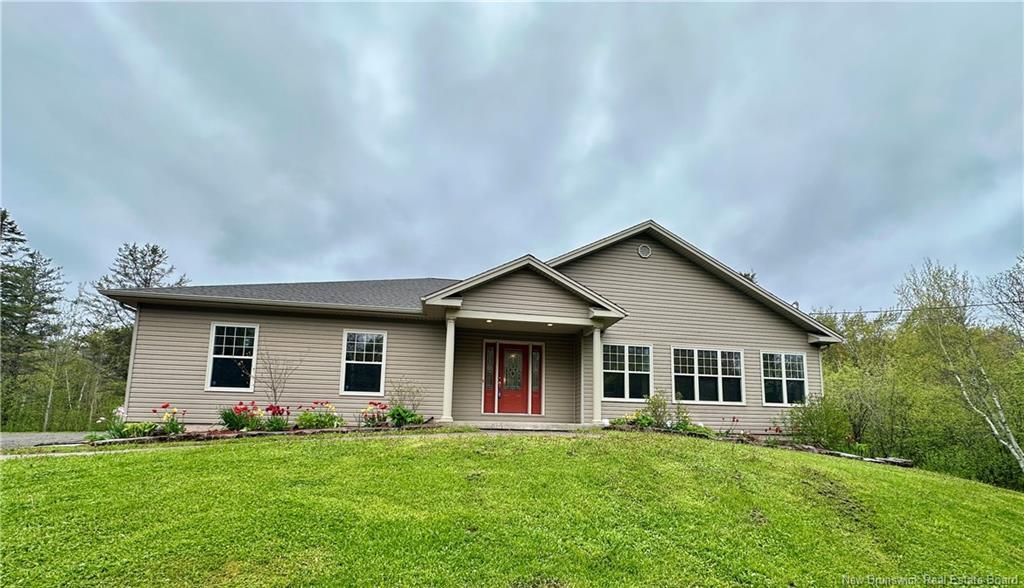 UPPER COVERDALE, New Brunswick, E1J 2A4, CA, 2 Bedrooms Bedrooms, ,3 BathroomsBathrooms,Residential,For Sale,1874700