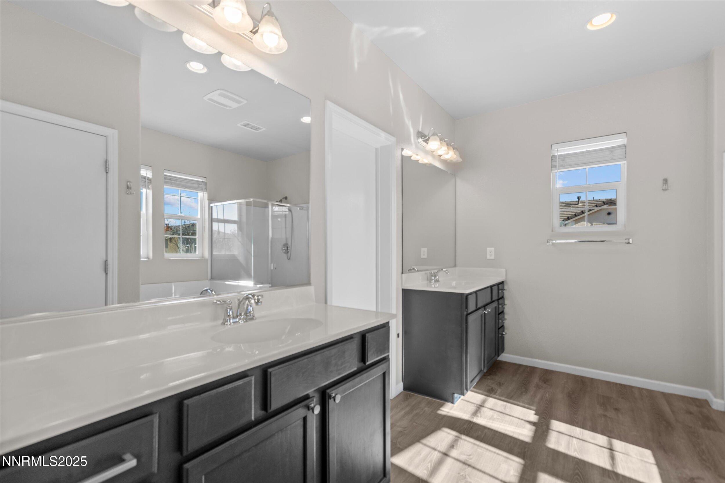 Sparks, Nevada, 89436, United States, 3 Bedrooms Bedrooms, ,3 BathroomsBathrooms,Residential,For Sale,1988123