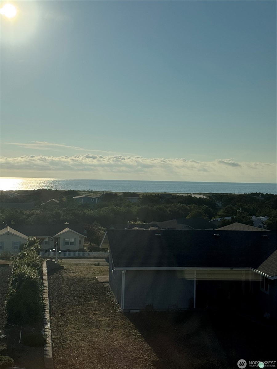 Ocean Park, Washington, 98640, United States, 2 Bedrooms Bedrooms, ,2 BathroomsBathrooms,Residential,For Sale,1980939