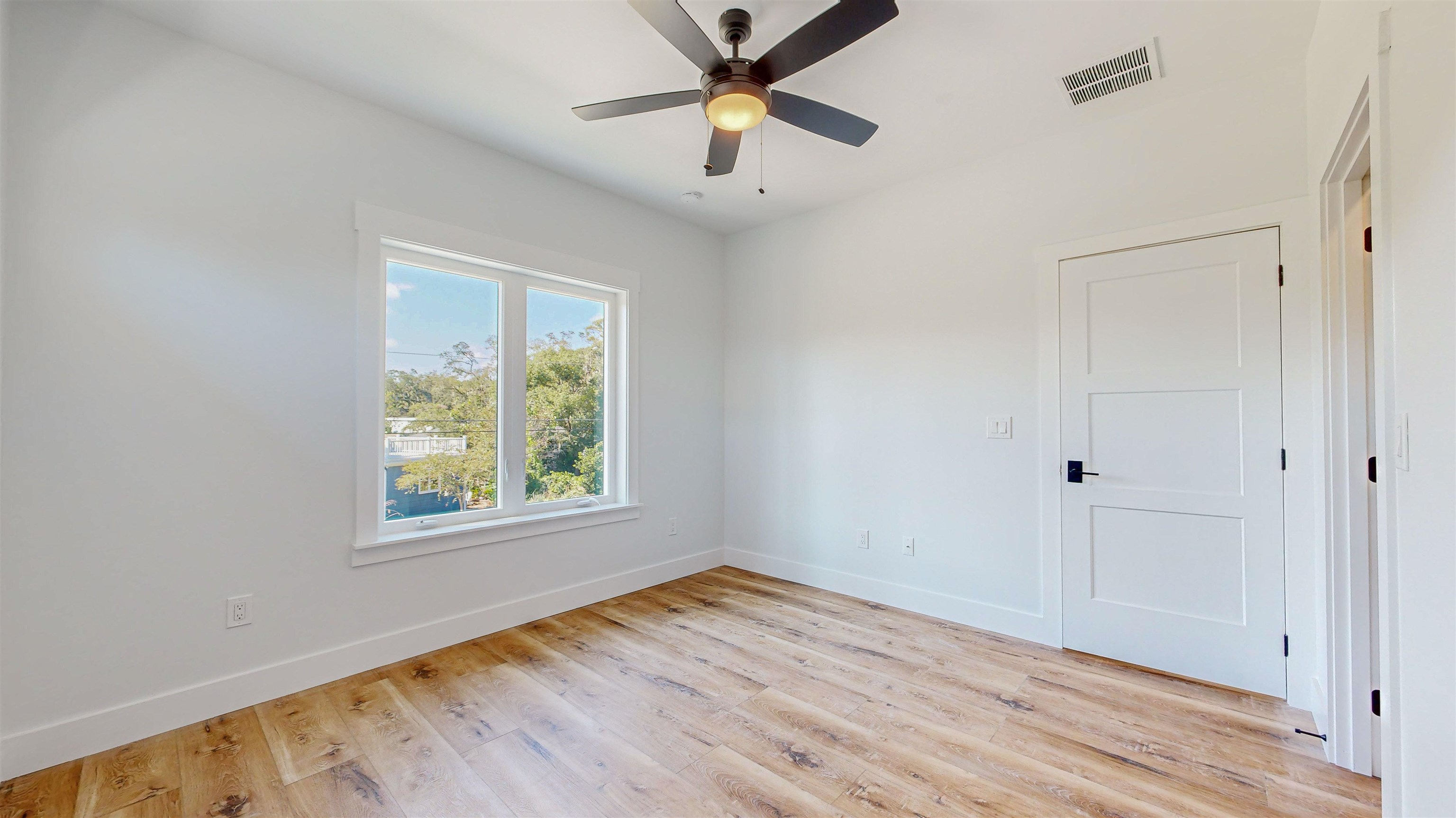 24 E Park Ave, St Augustine, Florida, 32084, United States, 4 Bedrooms Bedrooms, ,3 BathroomsBathrooms,Residential,For Sale,24 E Park Ave,1635608