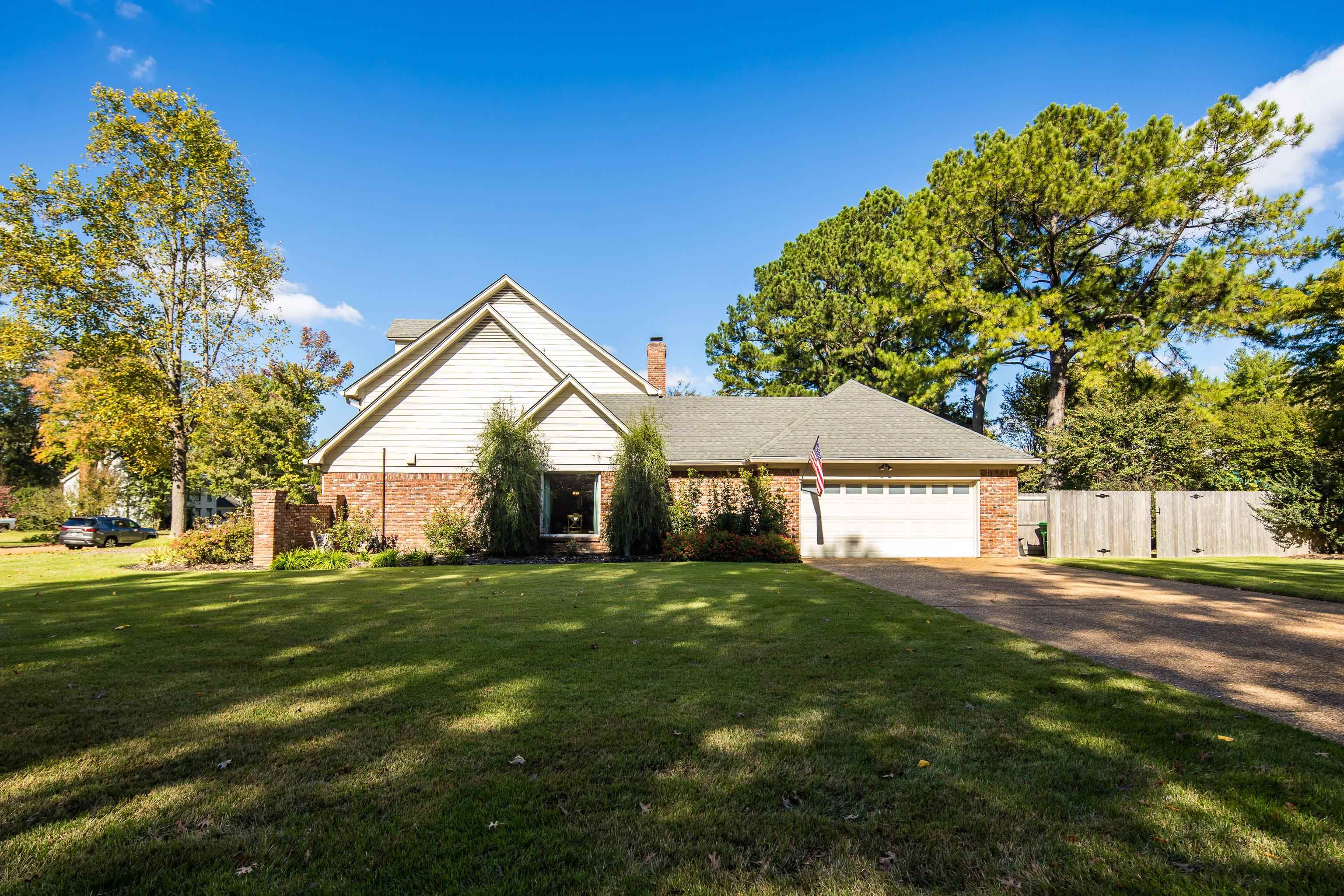 Germantown, Tennessee, 38139, United States, 4 Bedrooms Bedrooms, ,4 BathroomsBathrooms,Residential,For Sale,1985458