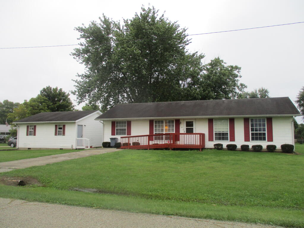 Eastern Ave, Frankfort, OH 45628