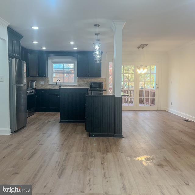 Centreville, Virginia, 20120, United States, 3 Bedrooms Bedrooms, ,2 BathroomsBathrooms,Residential,For Sale,1988924