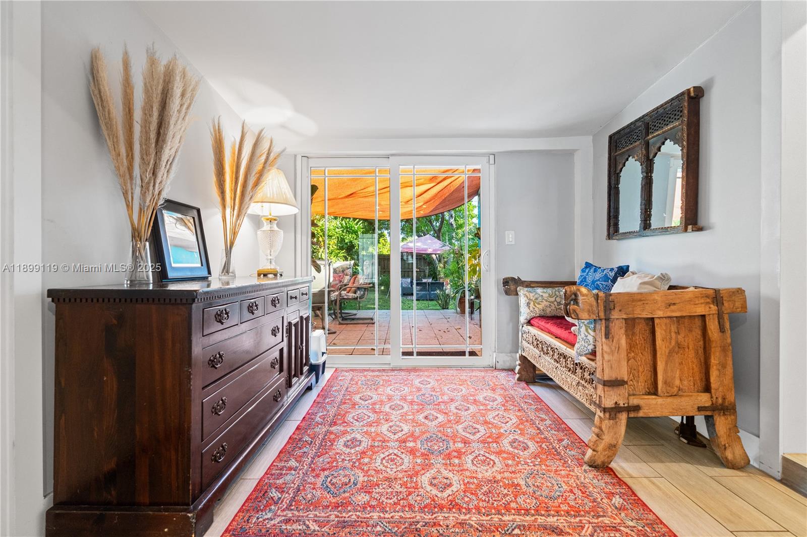 Hollywood, Florida, 33020, United States, 3 Bedrooms Bedrooms, ,2 BathroomsBathrooms,Residential,For Sale,1967684