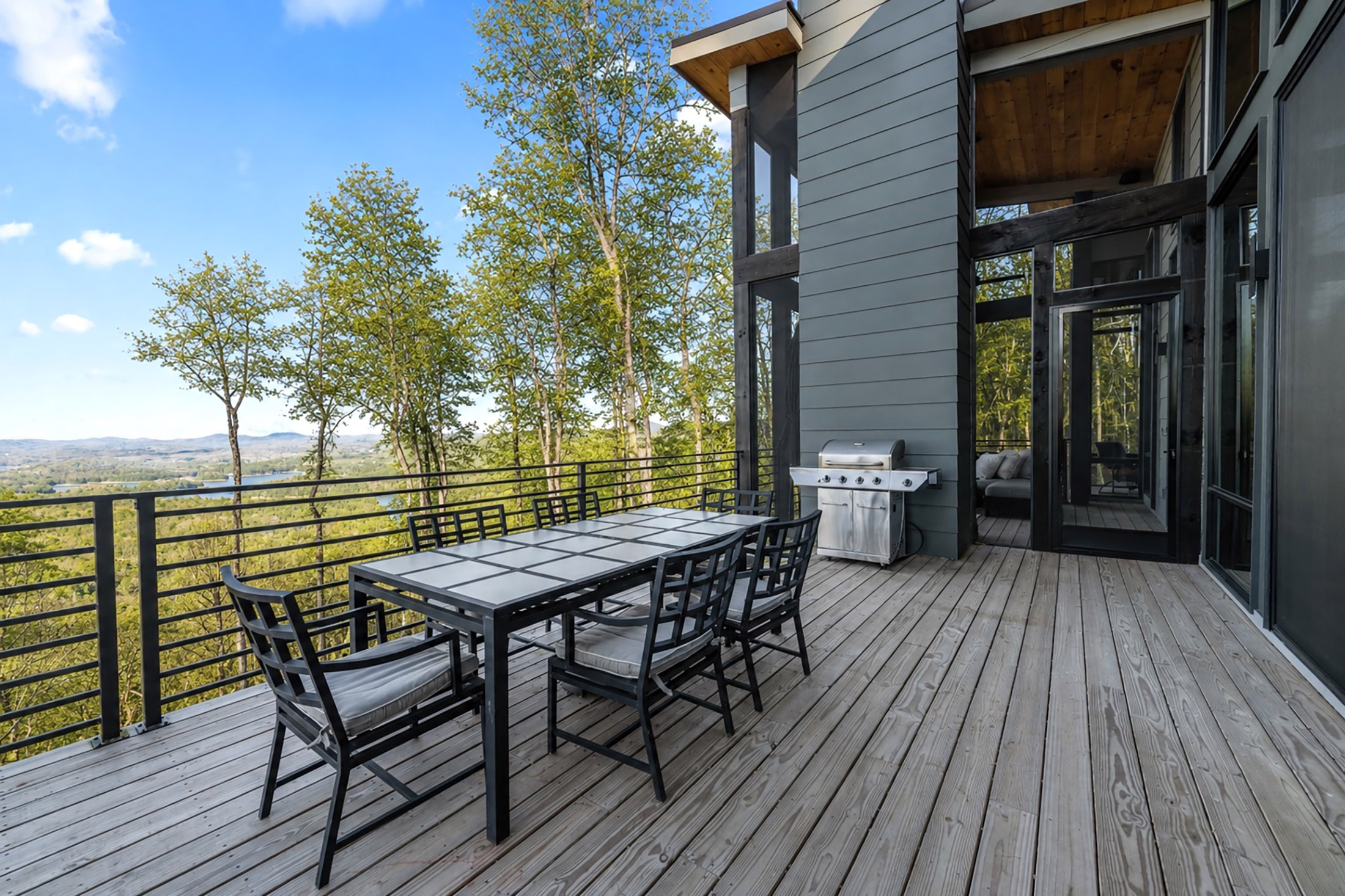  Contemporary Architectural Estate Overlooking Blue Ridge Lake - 物件實景