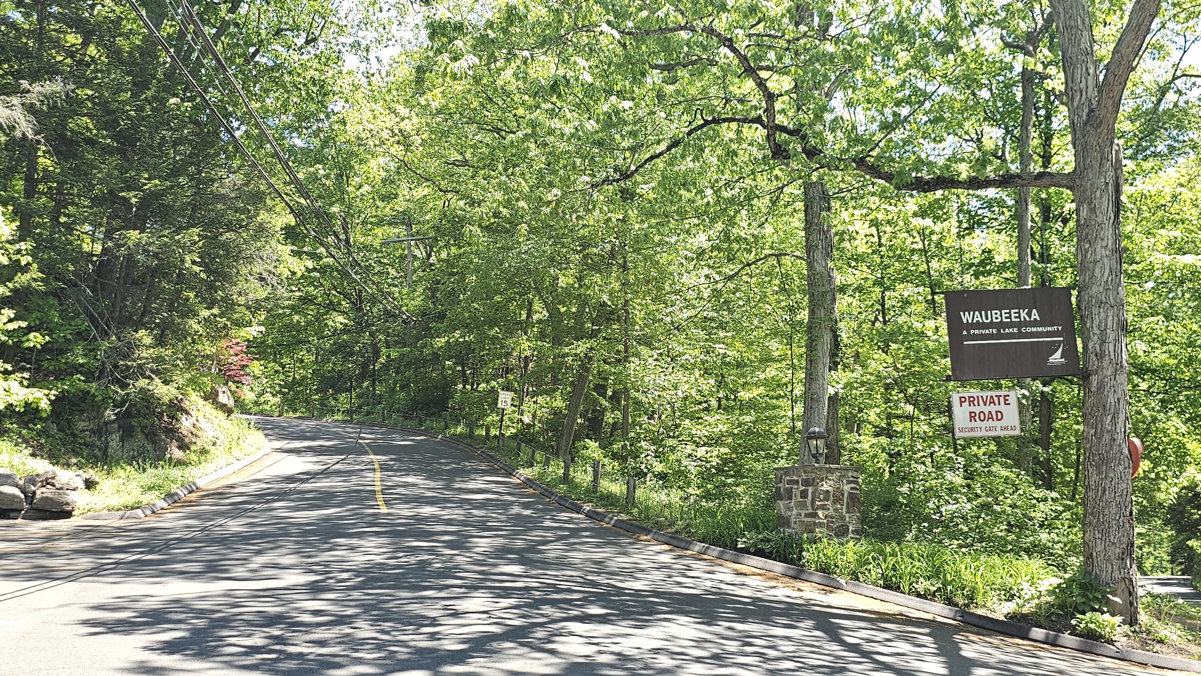  Situated in the Gated Lake Community of Waubeeka - 物件實景