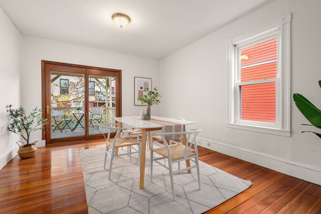 Cambridge, Massachusetts, 02140, United States, 2 Bedrooms Bedrooms, ,1 BathroomBathrooms,Residential,For Sale,1996055