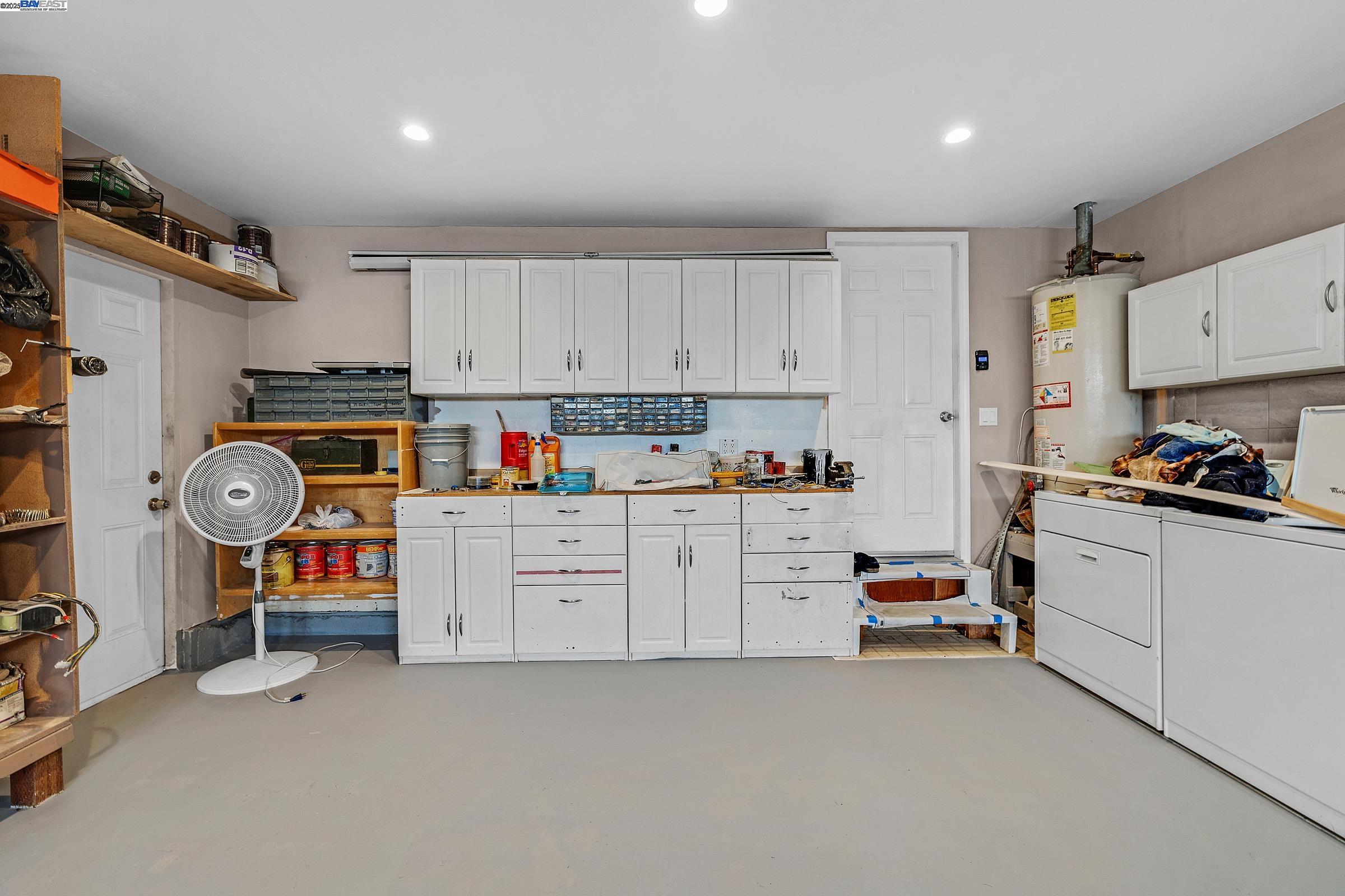 Hayward, California, 94544, United States, 3 Bedrooms Bedrooms, ,2 BathroomsBathrooms,Residential,For Sale,1999111