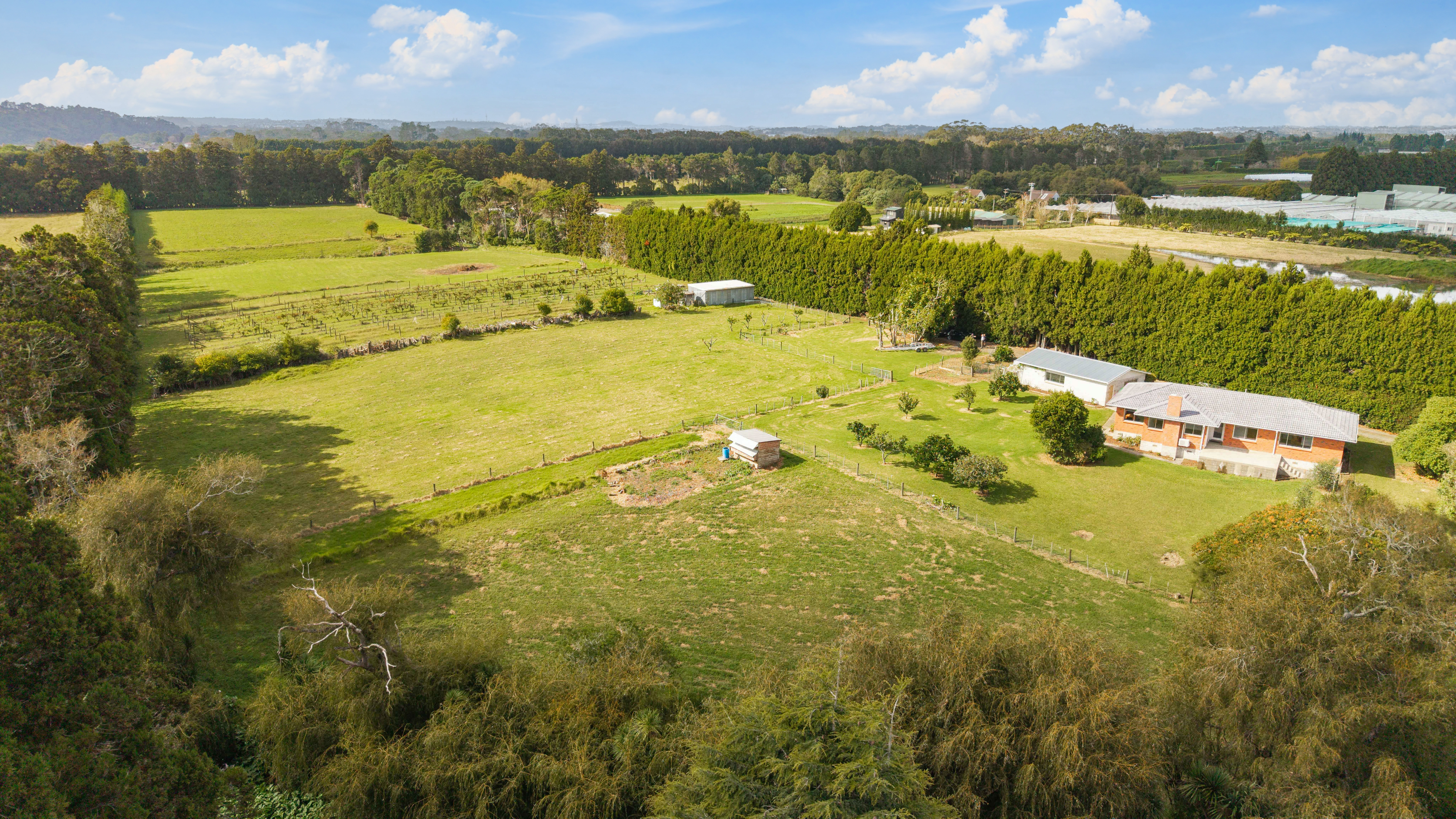  230 Riverhead Road - 物件實景