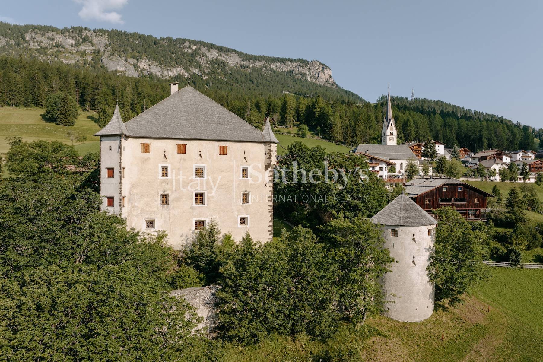  A Timeless Castle in the Heart of the Dolomites - 物件實景