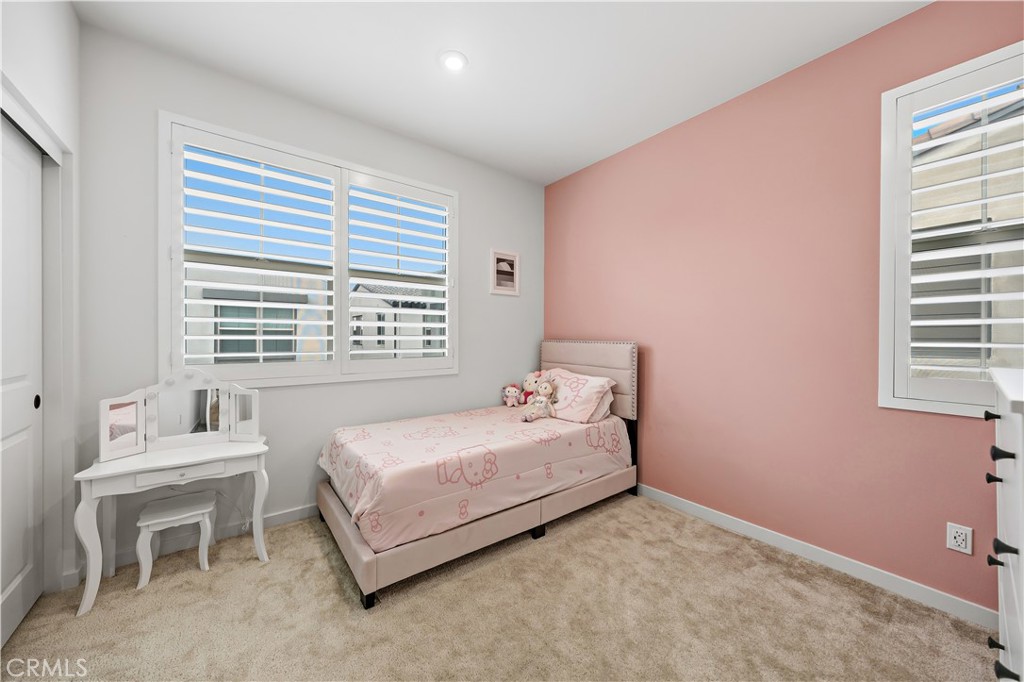 Fontana, California, 92336, United States, 3 Bedrooms Bedrooms, ,2 BathroomsBathrooms,Residential,For Sale,2037862