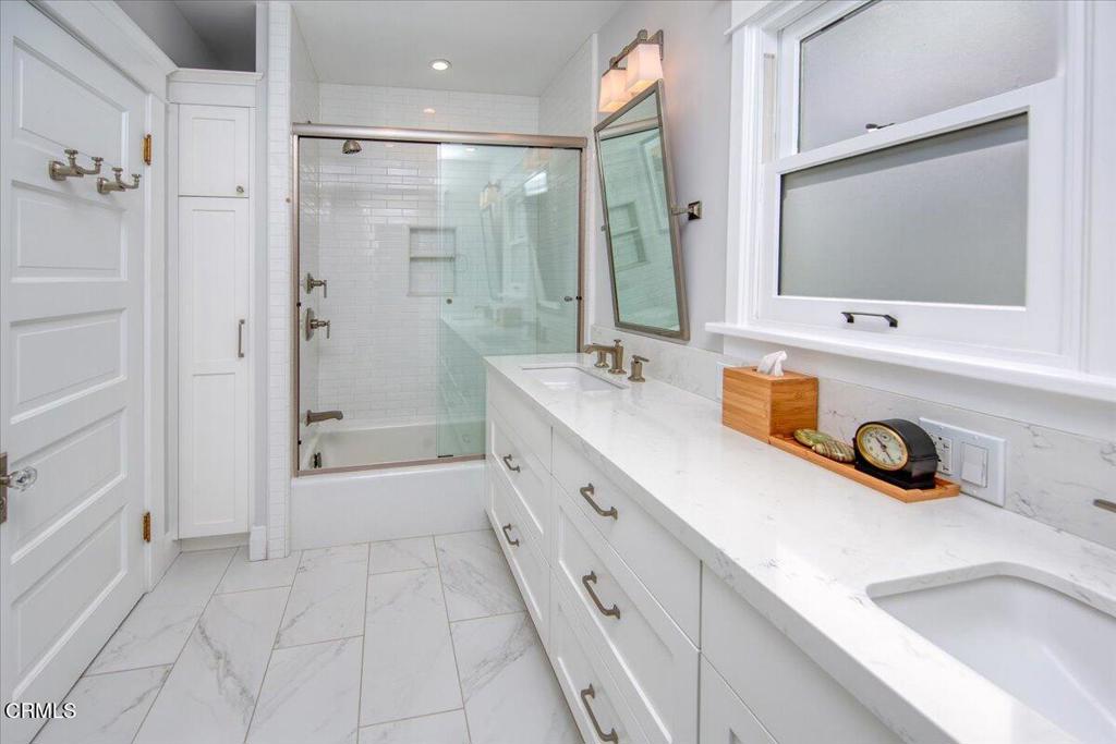 South Pasadena, California, 91030, United States, 4 Bedrooms Bedrooms, ,2 BathroomsBathrooms,Residential,For Sale,1995116