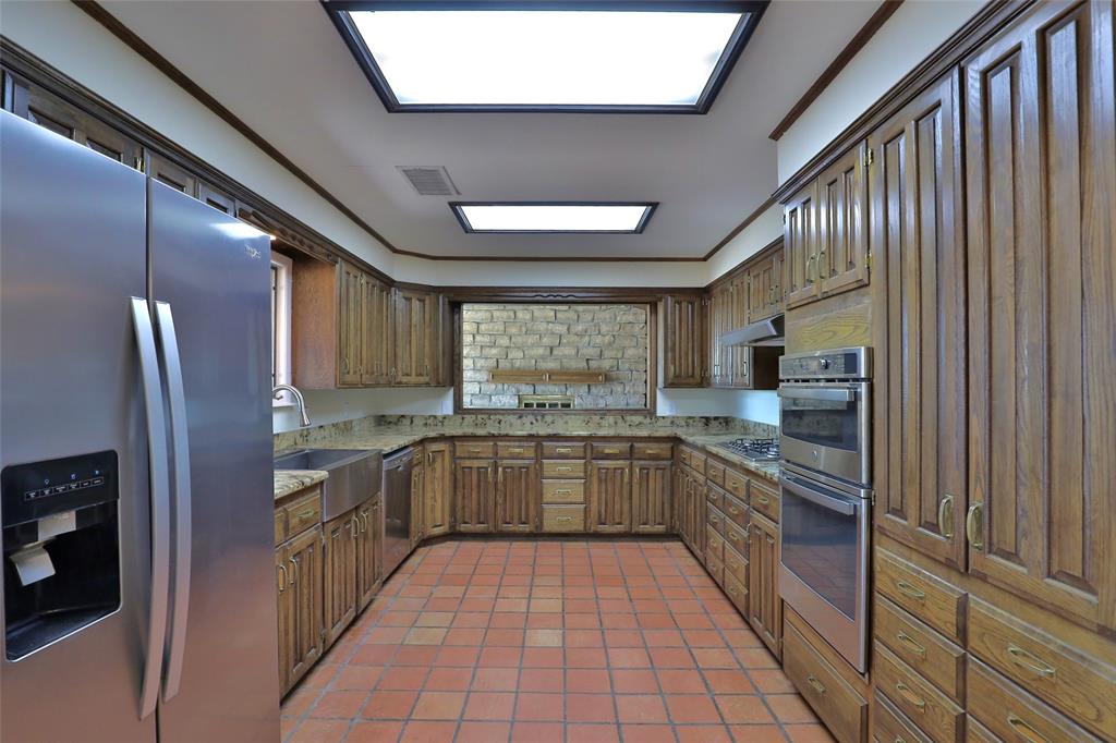 Winters, Texas, 79567, United States, 4 Bedrooms Bedrooms, ,4 BathroomsBathrooms,Residential,For Sale,1988007