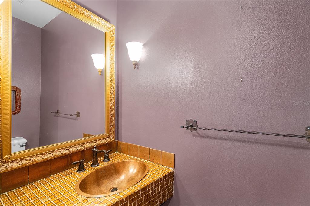 Orlando, Florida, 32806, United States, 3 Bedrooms Bedrooms, ,4 BathroomsBathrooms,Residential,For Sale,1927434