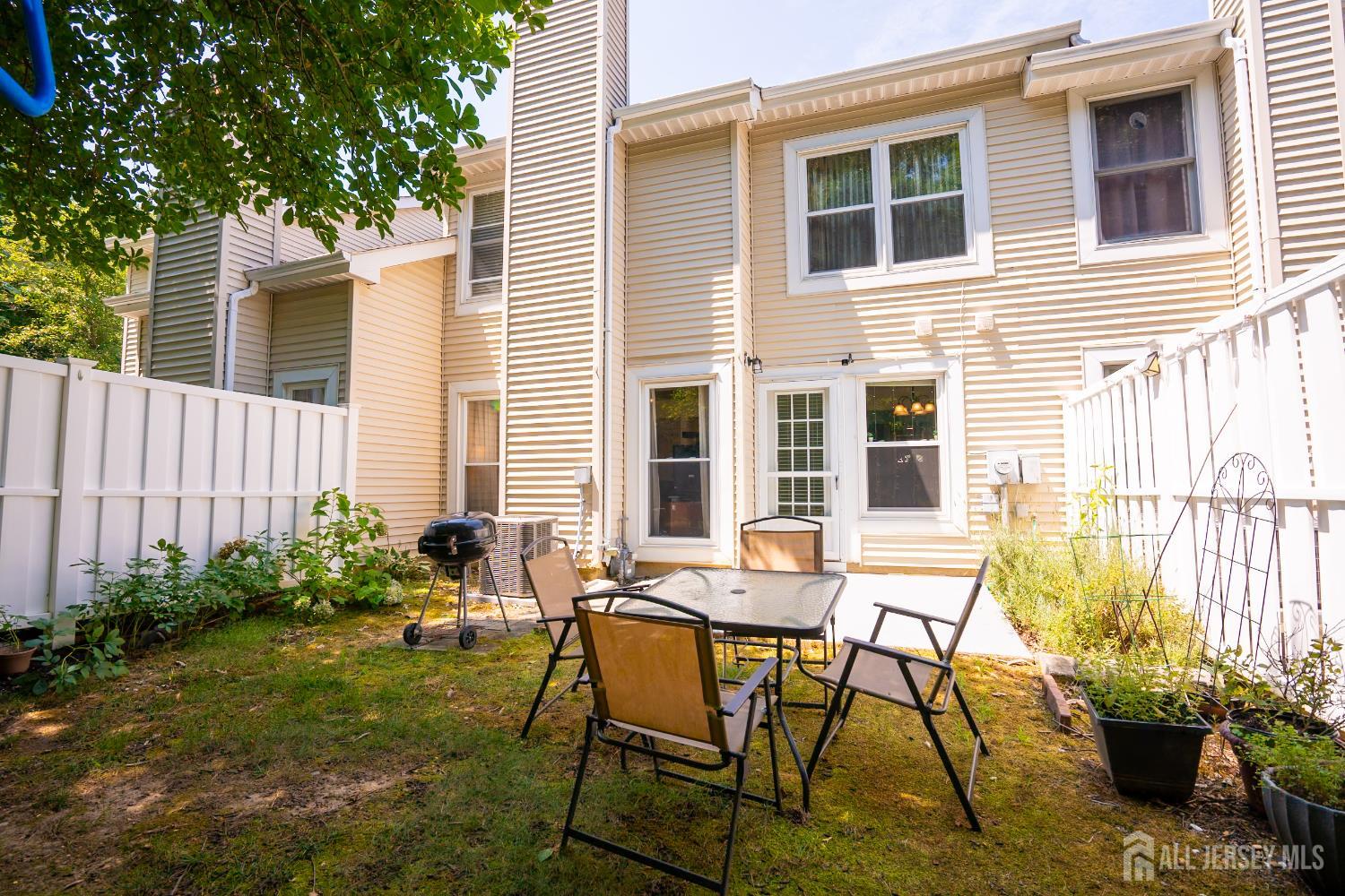 East Brunswick, New Jersey, 08816, United States, 3 Bedrooms Bedrooms, ,3 BathroomsBathrooms,Residential,For Sale,1938426