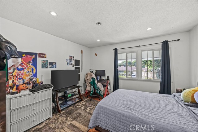 Garden Grove, California, 92841, United States, 4 Bedrooms Bedrooms, ,3 BathroomsBathrooms,Residential,For Sale,1980763