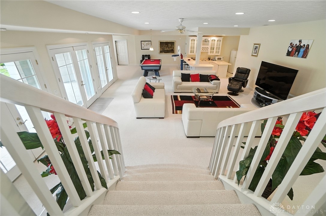 Xenia, Ohio, 45385, United States, 4 Bedrooms Bedrooms, ,4 BathroomsBathrooms,Residential,For Sale,1941685
