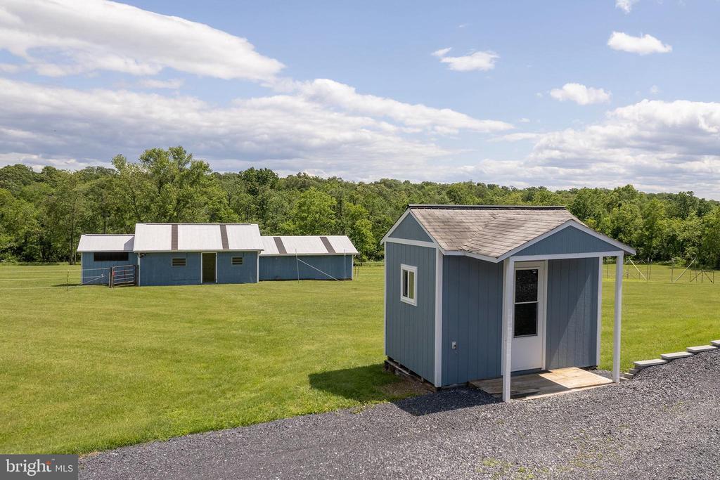 Winchester, Virginia, 22603, United States, 4 Bedrooms Bedrooms, ,3 BathroomsBathrooms,Residential,For Sale,1838915