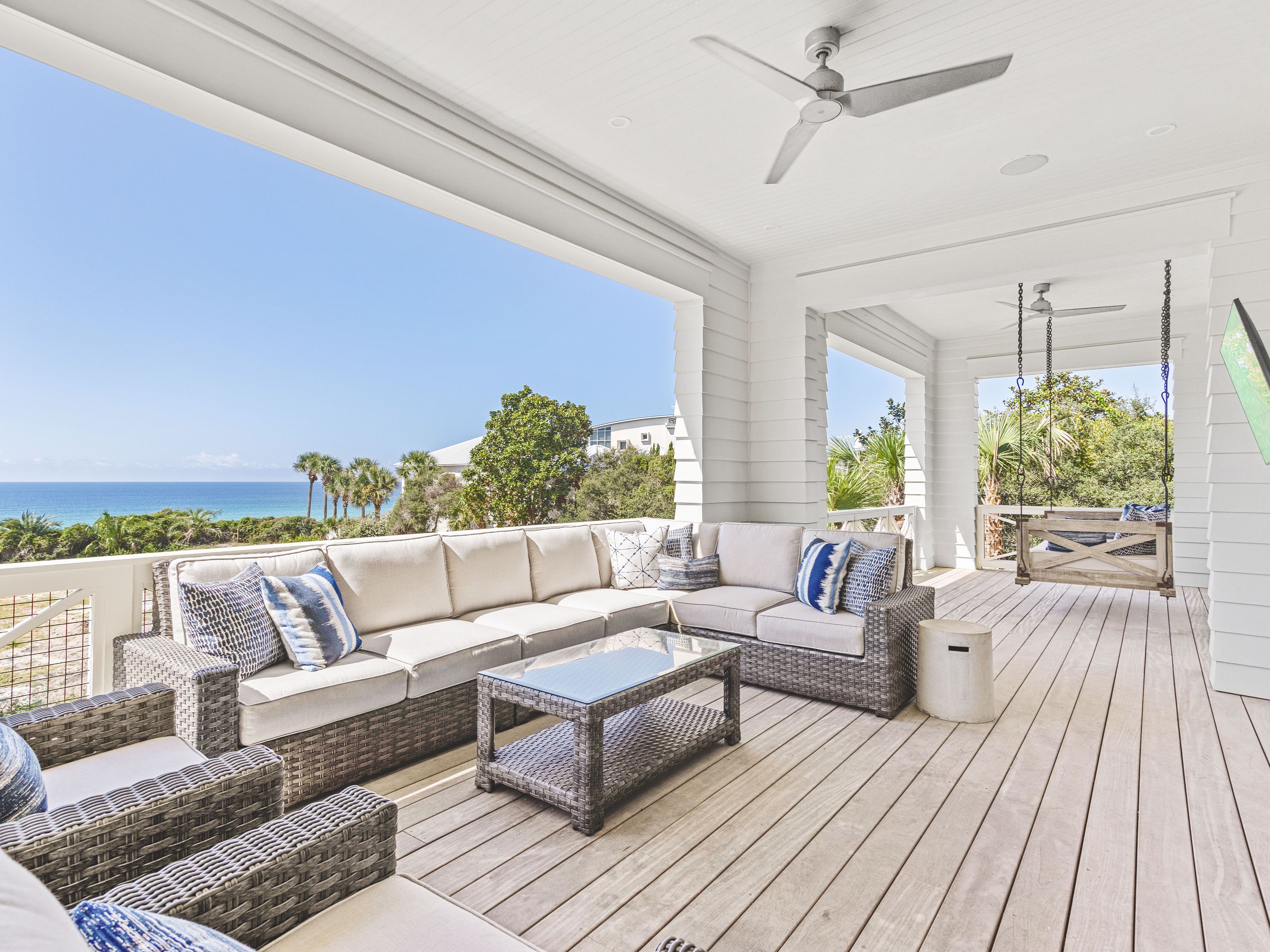  where  coastal luxury meets effortless living - 物件實景