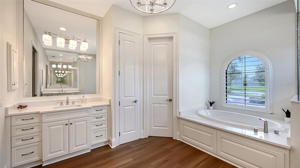 Lakewood Ranch, Florida, 34202, United States, 3 Bedrooms Bedrooms, ,3 BathroomsBathrooms,Residential,For Sale,1938554