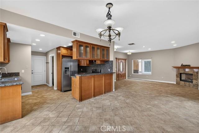 LAWN, California, 90260, United States, 4 Bedrooms Bedrooms, ,3 BathroomsBathrooms,Residential,For Sale,2048036
