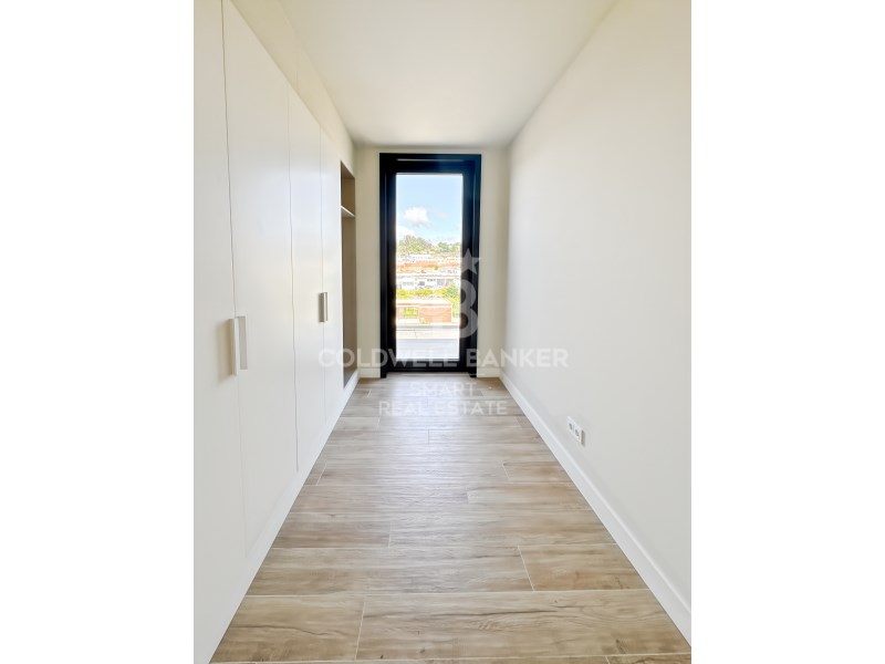 Oleiros, Galicia, 15172, ES, 2 Bedrooms Bedrooms, ,2 BathroomsBathrooms,Residential,For Sale,1891297