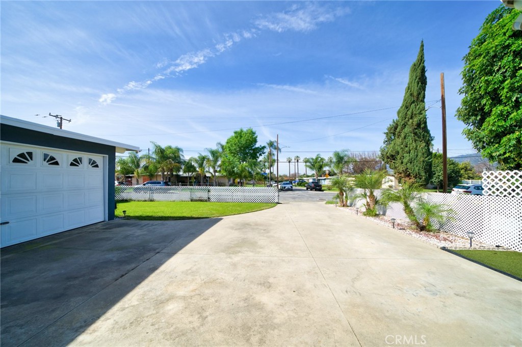 Azusa, California, 91702, United States, 4 Bedrooms Bedrooms, ,2 BathroomsBathrooms,Residential,For Sale,2017247