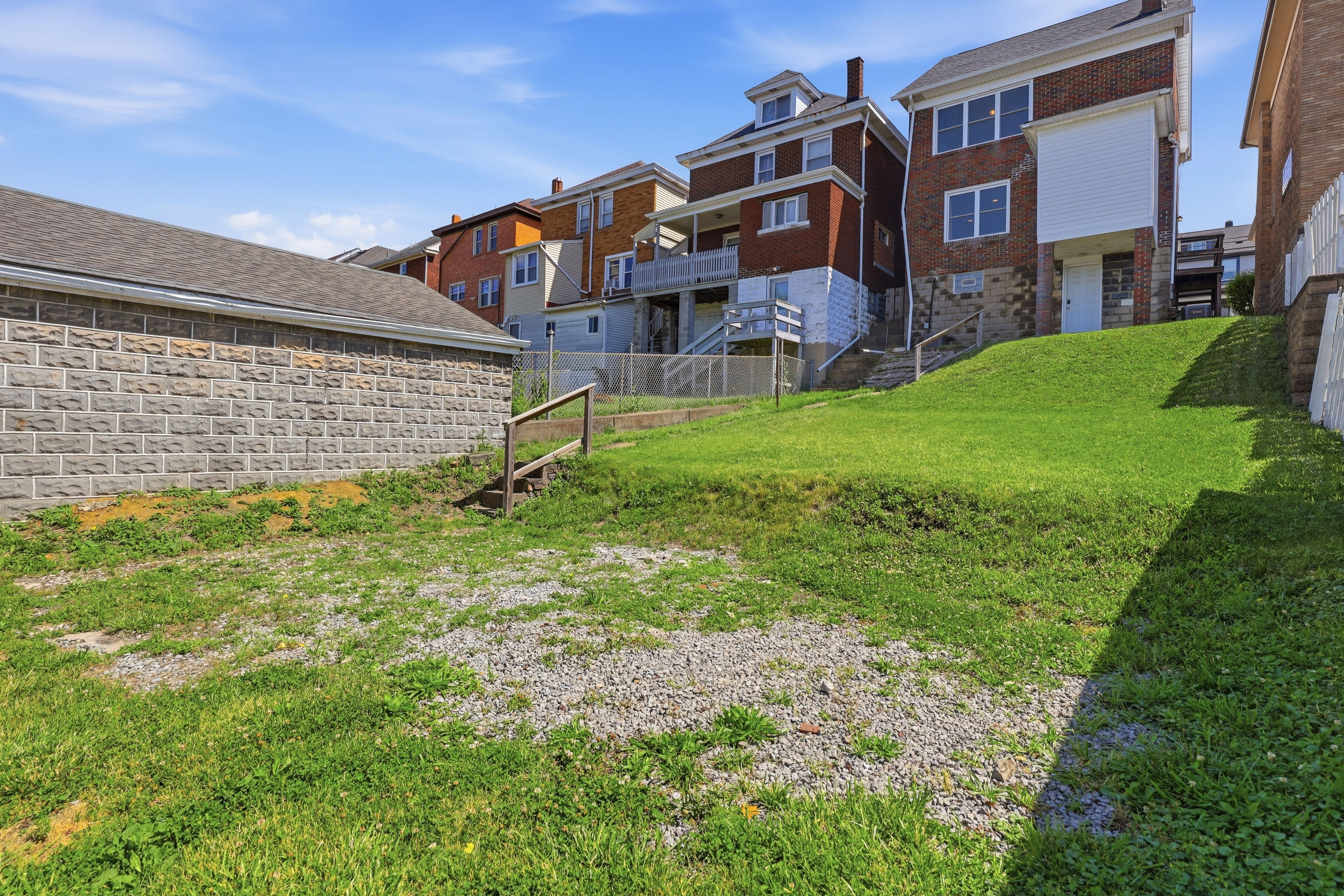 820 Fordham Avenue, Pittsburgh, PA 15226 - 物件實景