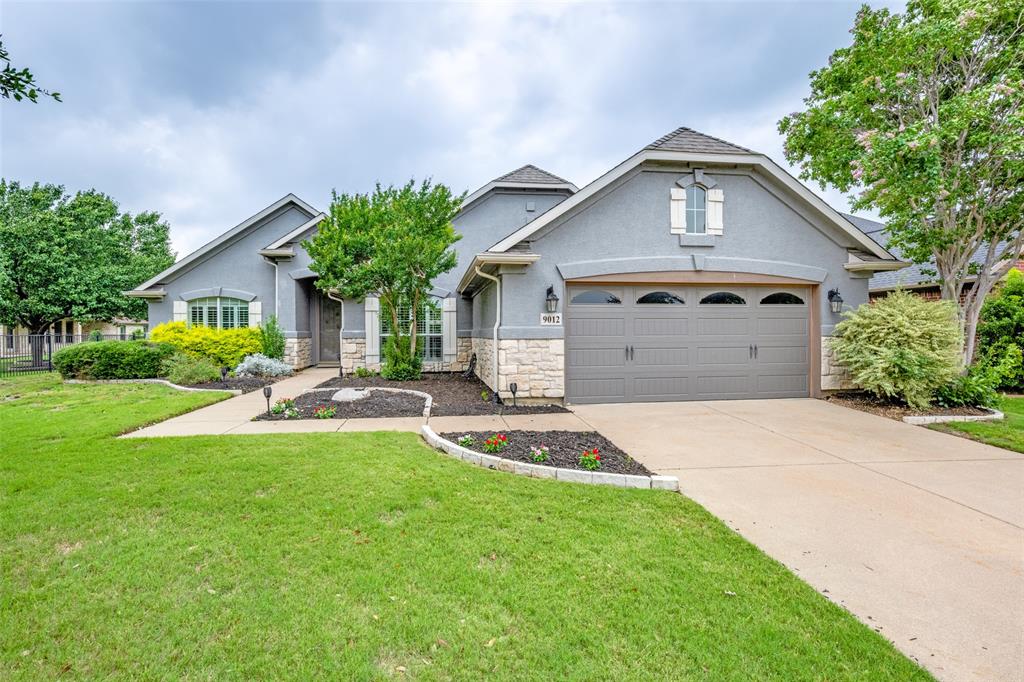 Denton, Texas, 76207, United States, 2 Bedrooms Bedrooms, ,2 BathroomsBathrooms,Residential,For Sale,1827842