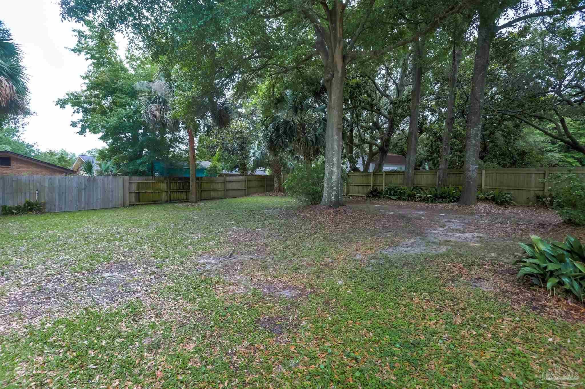 Gulf Breeze, Florida, 32561, United States, 3 Bedrooms Bedrooms, ,3 BathroomsBathrooms,Residential,For Sale,1842112
