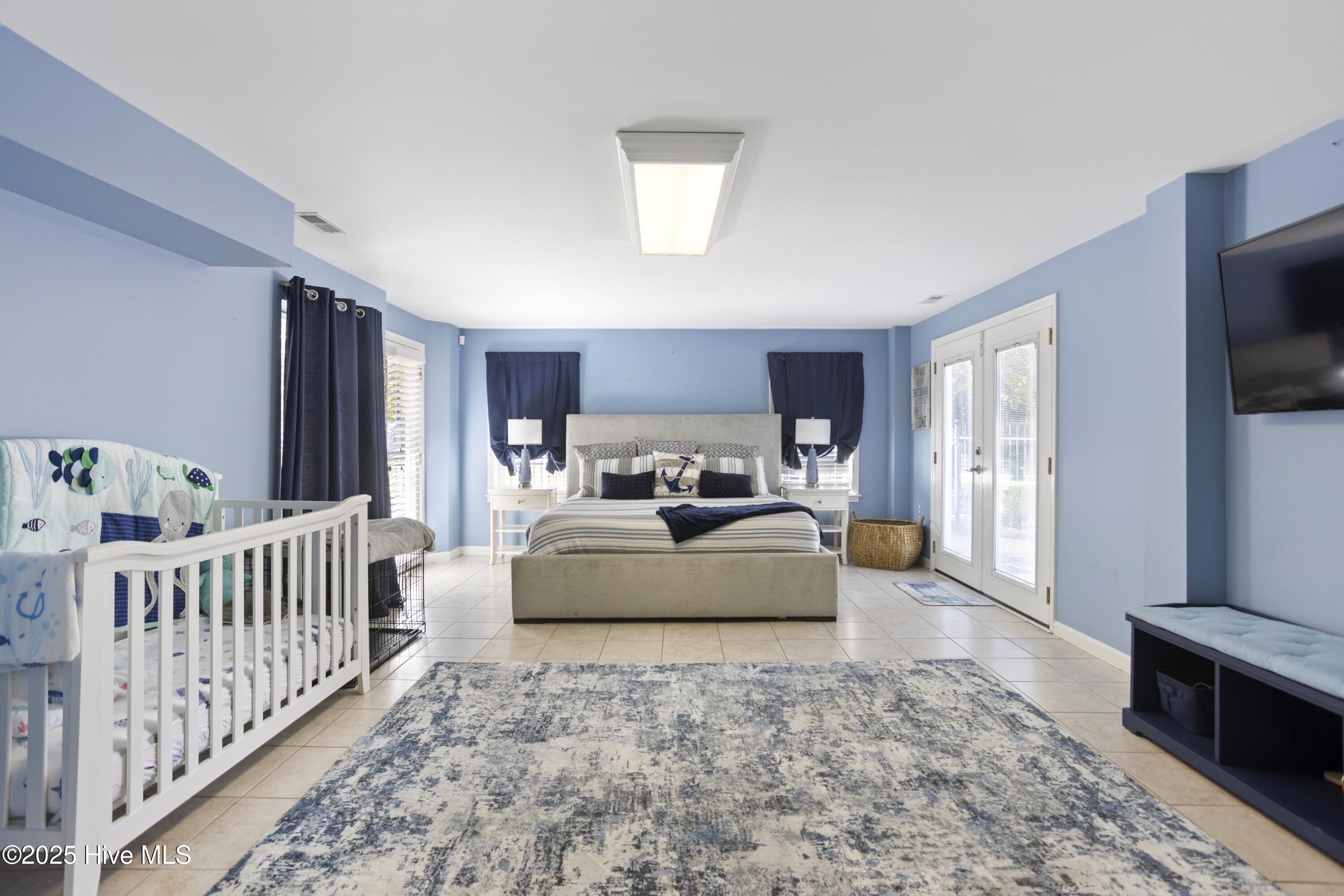 Wilmington, North Carolina, 28409, United States, 5 Bedrooms Bedrooms, ,4 BathroomsBathrooms,Residential,For Sale,1730628