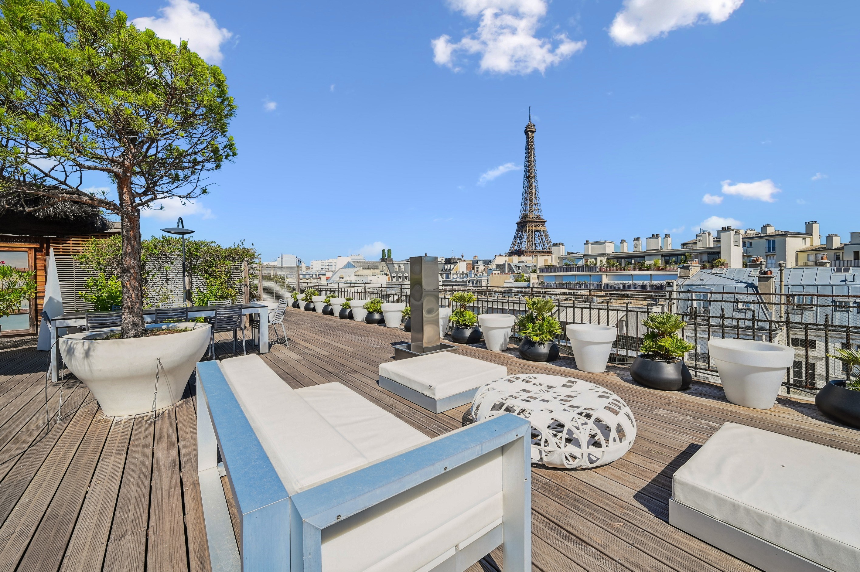  PARIS 15TH - CHAMP DE MARS / EIFFEL TOWER: EXCEPTIONAL FAMILY PENTHOUSE WITH PR… - 物件實景