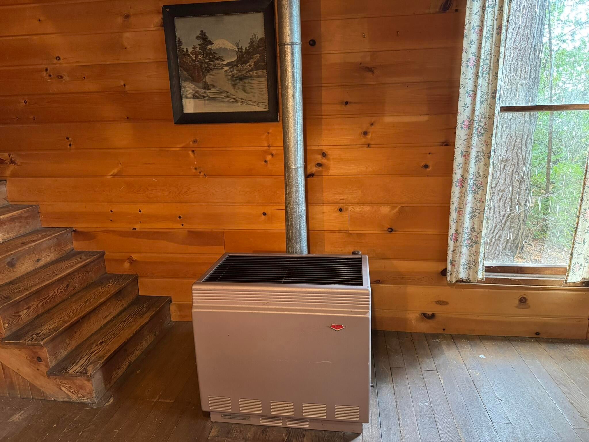 Mackinaw City, Michigan, 49701, United States, 3 Bedrooms Bedrooms, ,1 BathroomBathrooms,Residential,For Sale,1996102