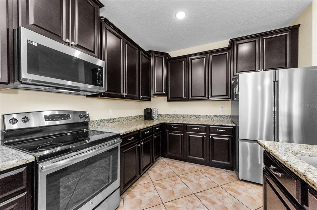 New Port Richey, Florida, 34655, United States, 4 Bedrooms Bedrooms, ,4 BathroomsBathrooms,Residential,For Sale,1954623