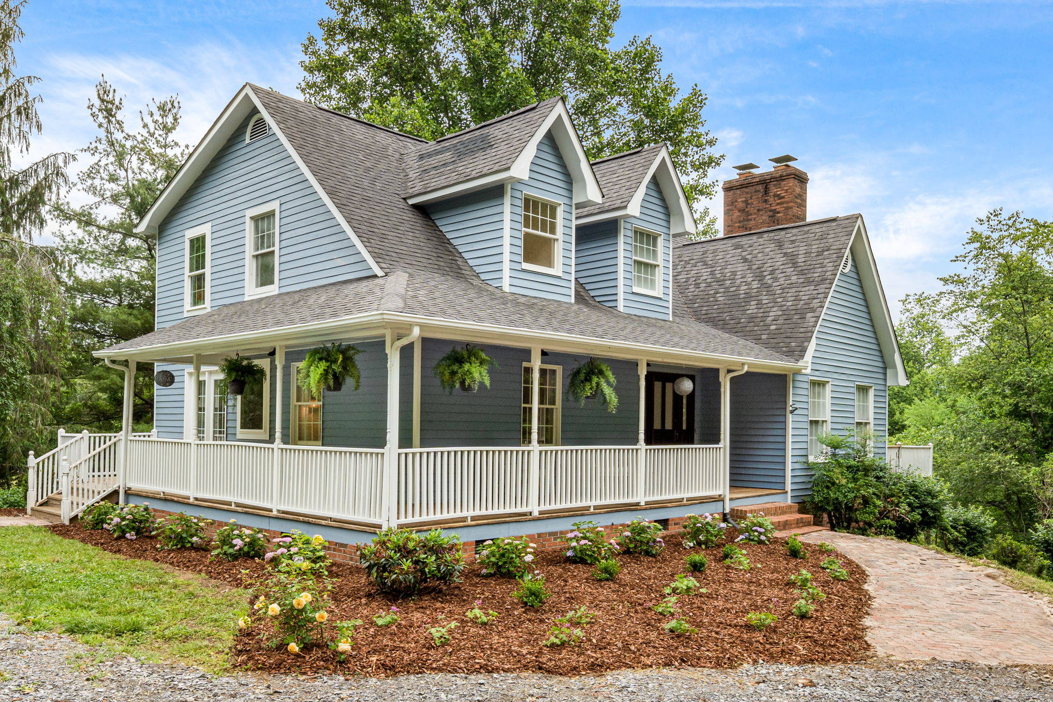 Asheville, North Carolina, 28803, United States, 4 Bedrooms Bedrooms, ,4 BathroomsBathrooms,Residential,For Sale,1825860