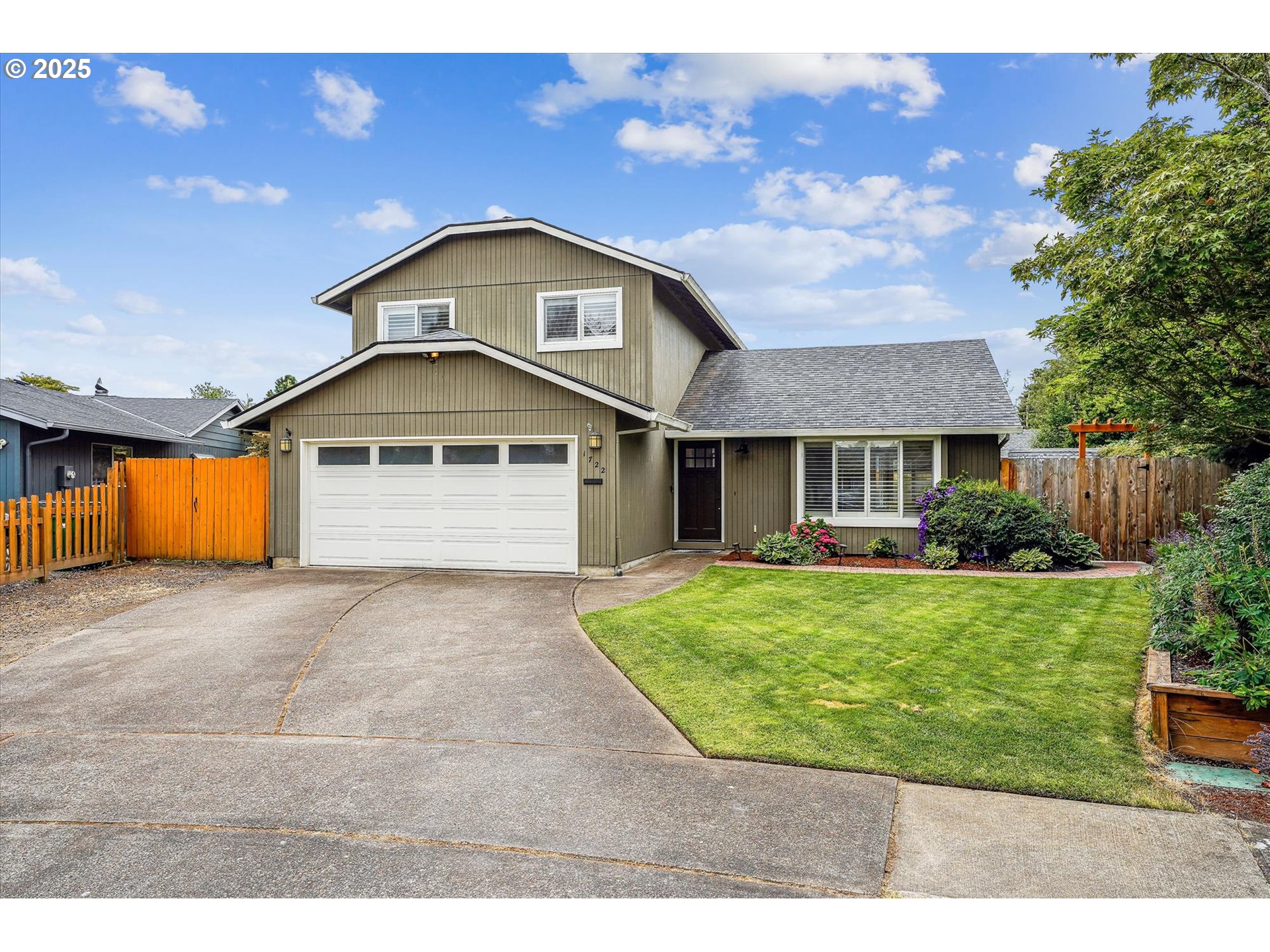 Forest Grove, Oregon, 97116, United States, 3 Bedrooms Bedrooms, ,2 BathroomsBathrooms,Residential,For Sale,1917976