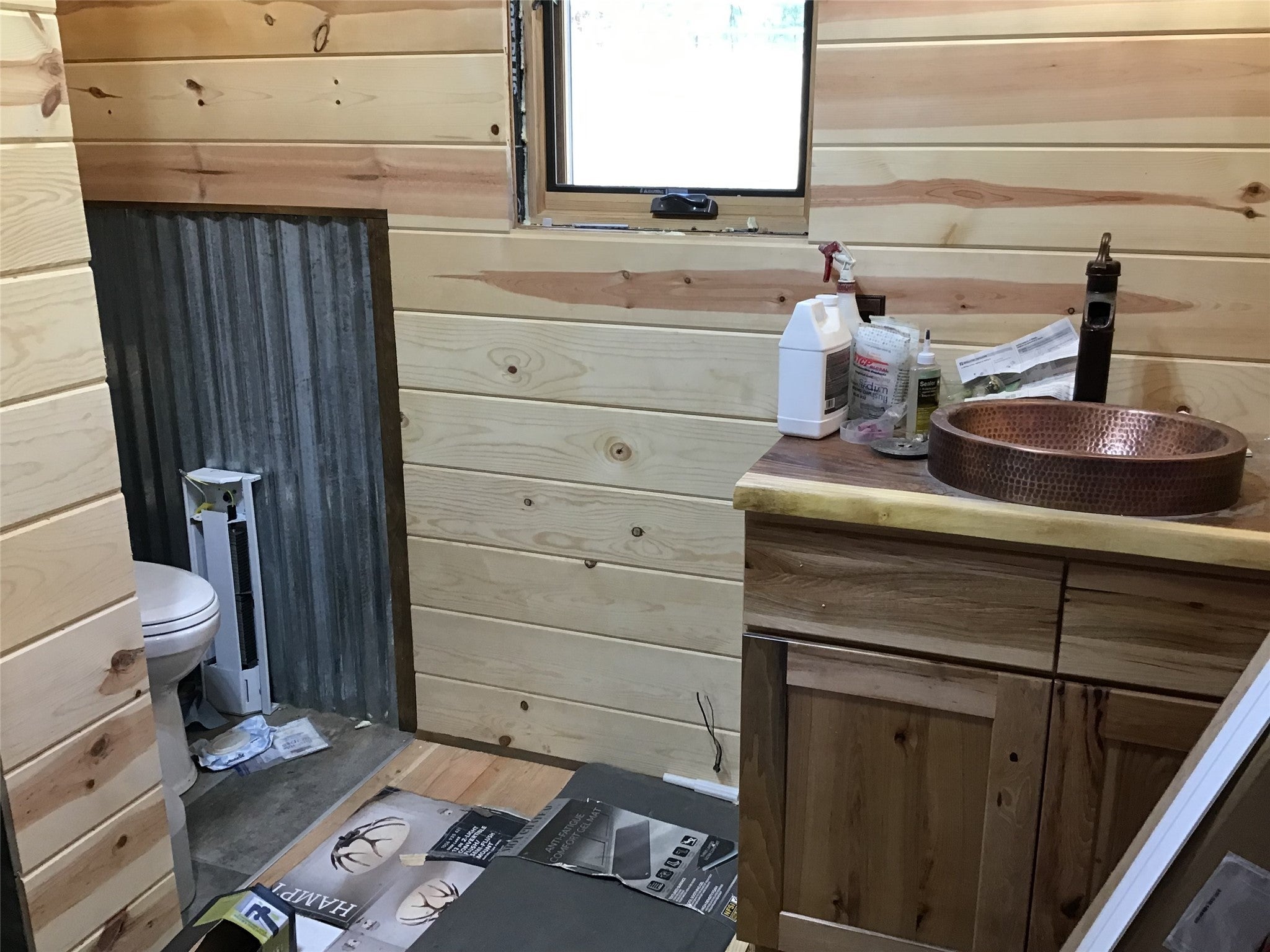 De Borgia, Montana, 59830, United States, 2 Bedrooms Bedrooms, ,2 BathroomsBathrooms,Residential,For Sale,1919632
