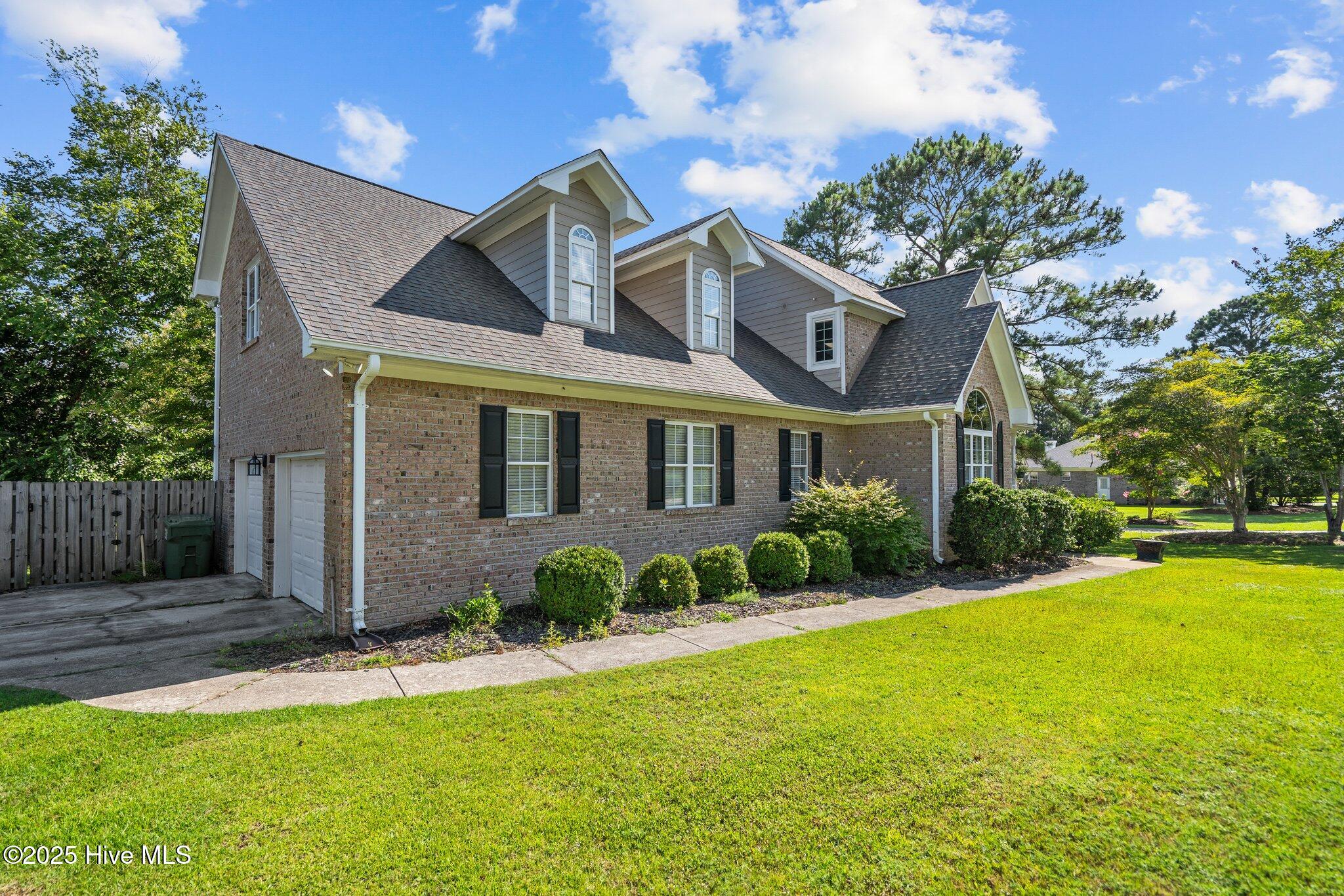 Wilmington, North Carolina, 28412, United States, 4 Bedrooms Bedrooms, ,4 BathroomsBathrooms,Residential,For Sale,1936997