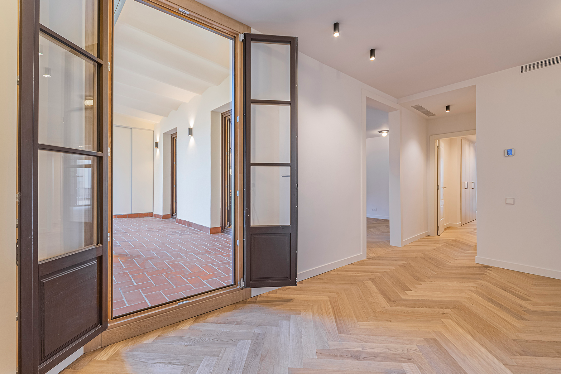  Fabulous fully renovated flat in the Gothic Quarter - 物件實景