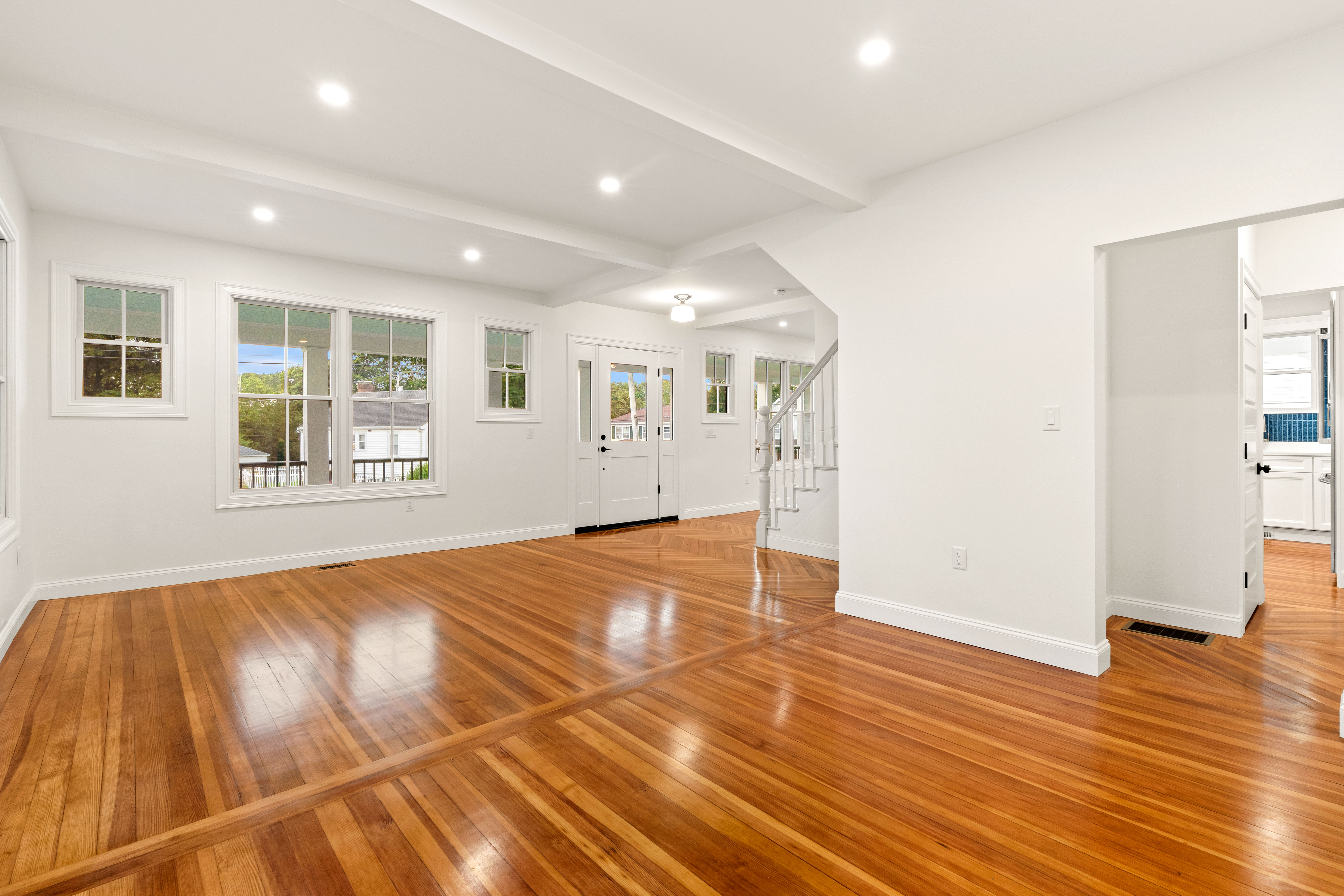 45 Beach Road, Gloucester, MA, 01930 - 物件實景