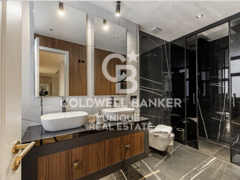 Madrid, Comunidad de Madrid, ES, 3 Bedrooms Bedrooms, ,4 BathroomsBathrooms,Residential,For Sale,1868808