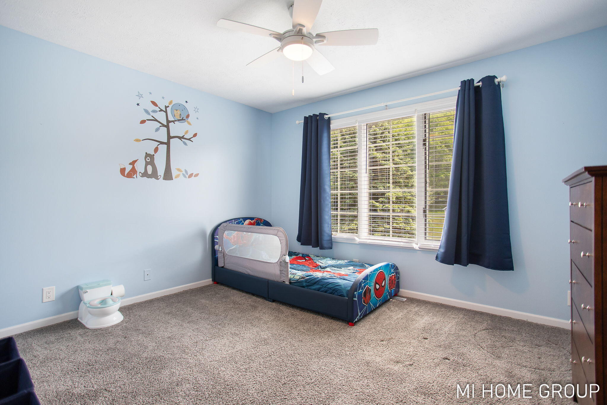 Holland, Michigan, 49424, United States, 4 Bedrooms Bedrooms, ,3 BathroomsBathrooms,Residential,For Sale,1849083