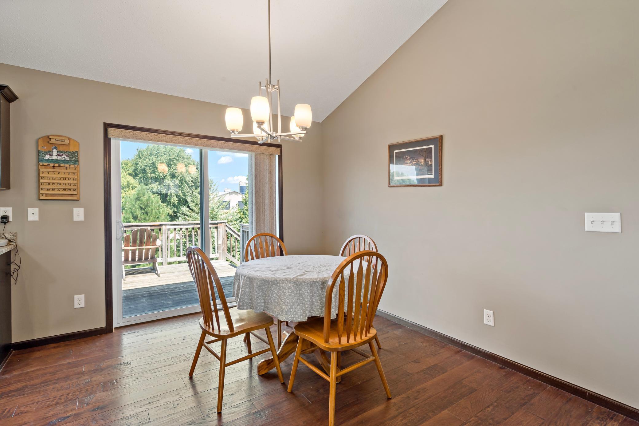 Shakopee, Minnesota, 55379, United States, 5 Bedrooms Bedrooms, ,2 BathroomsBathrooms,Residential,For Sale,1918771